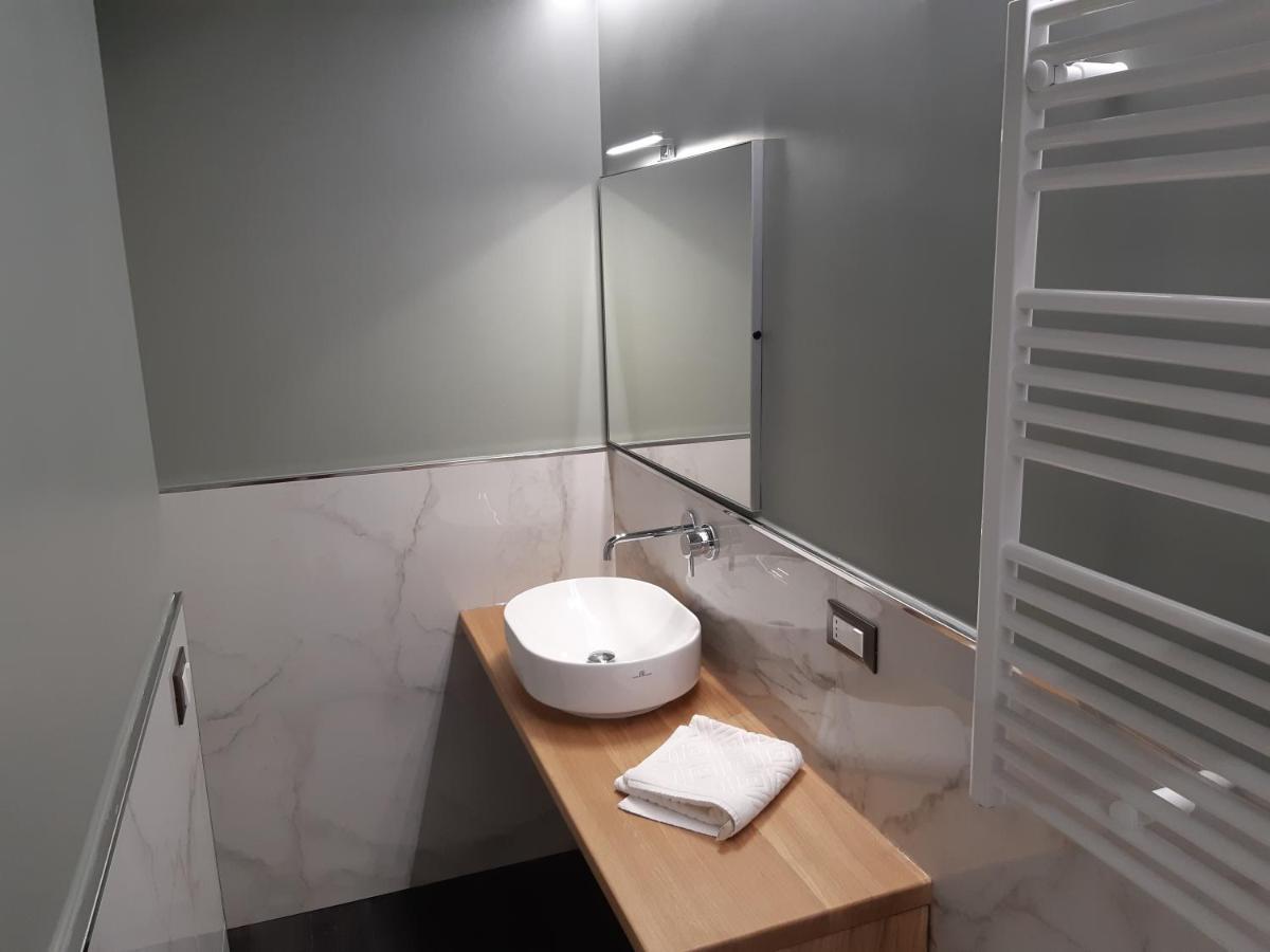 Il Giardino Di Elettra - Freeparking Aparthotel Genoa Exterior photo