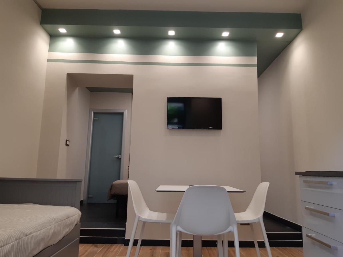 Il Giardino Di Elettra - Freeparking Aparthotel Genoa Exterior photo