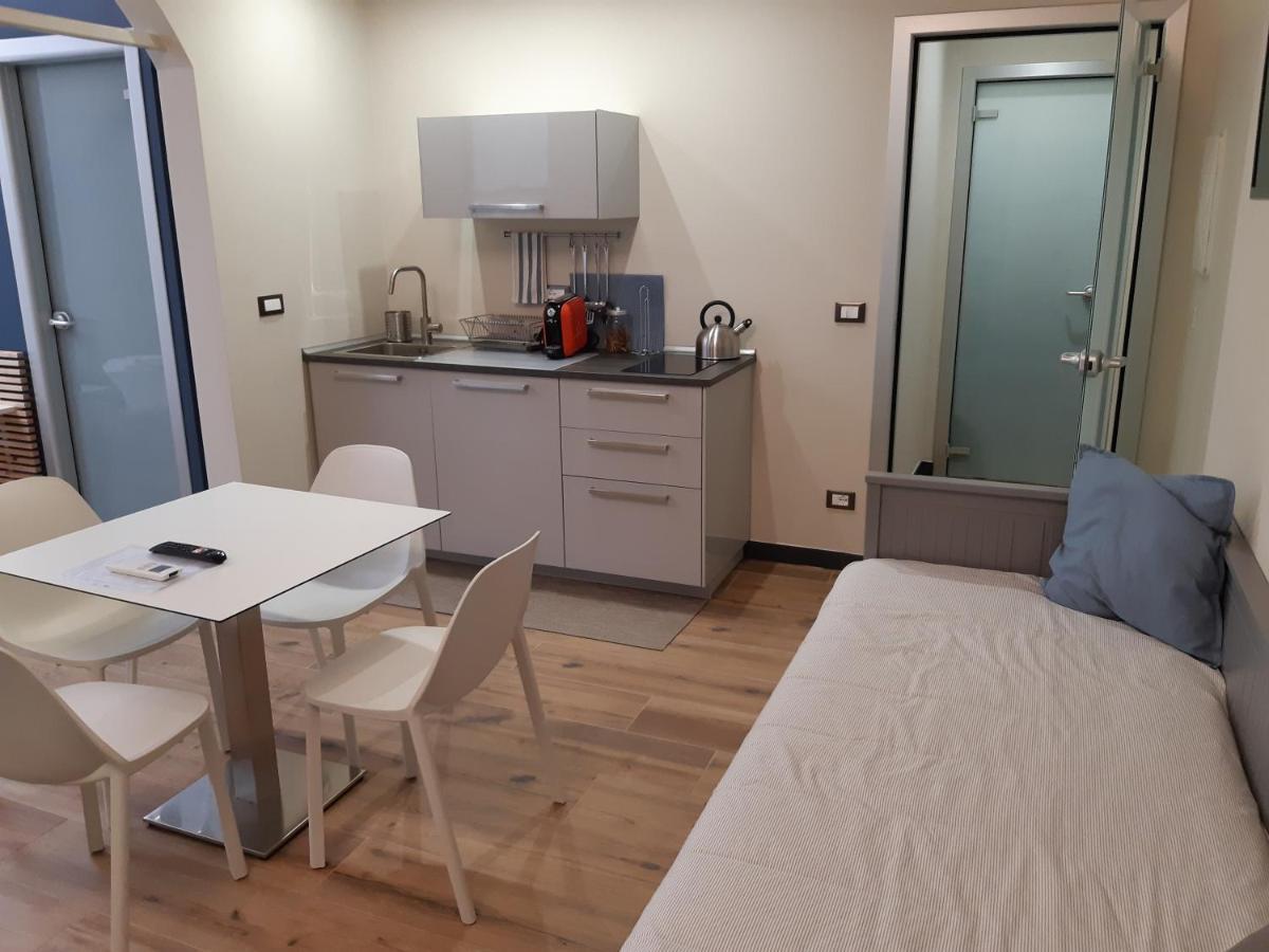 Il Giardino Di Elettra - Freeparking Aparthotel Genoa Exterior photo